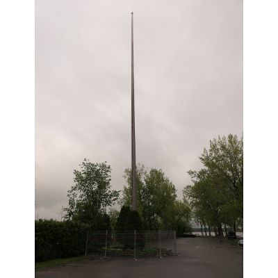 2022-05-19_1645-052-flagpole_th.jpg