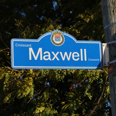 2023-10-23_1532-504-maxwell-crescent_sq.jpg